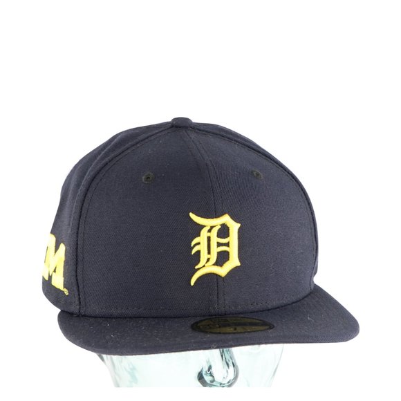 New Era Detroit Tigers x University of Michigan Old English D Fitted Hat 7 3/4 - Picture 1 of 8